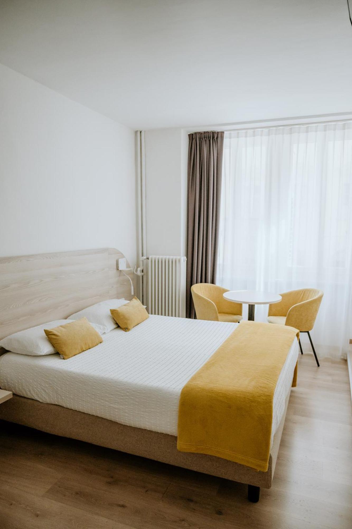 Hotel Venezia Trento Kültér fotó