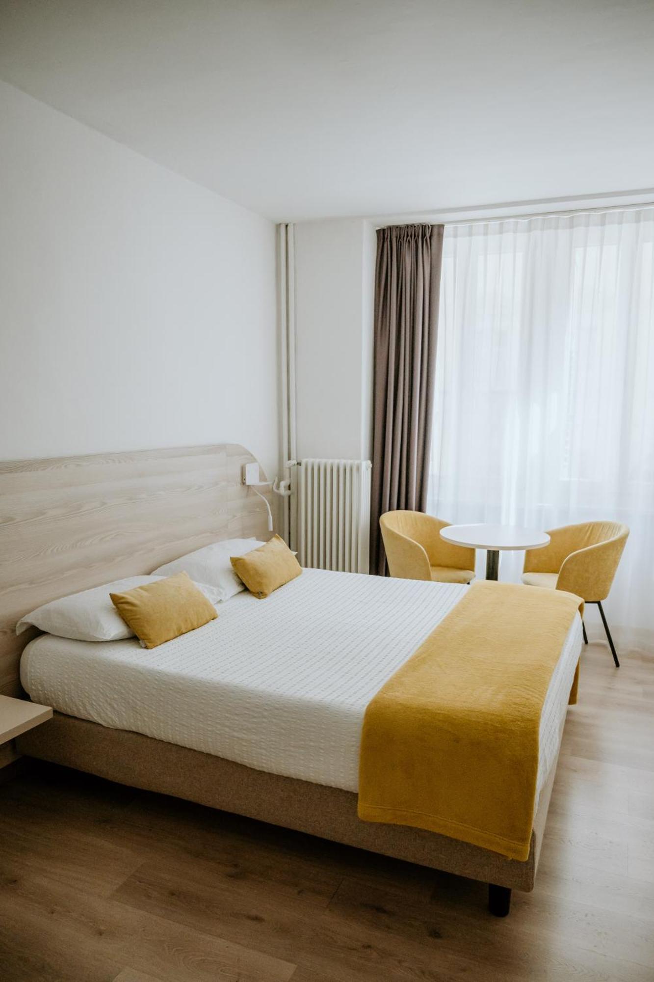 Hotel Venezia Trento Kültér fotó