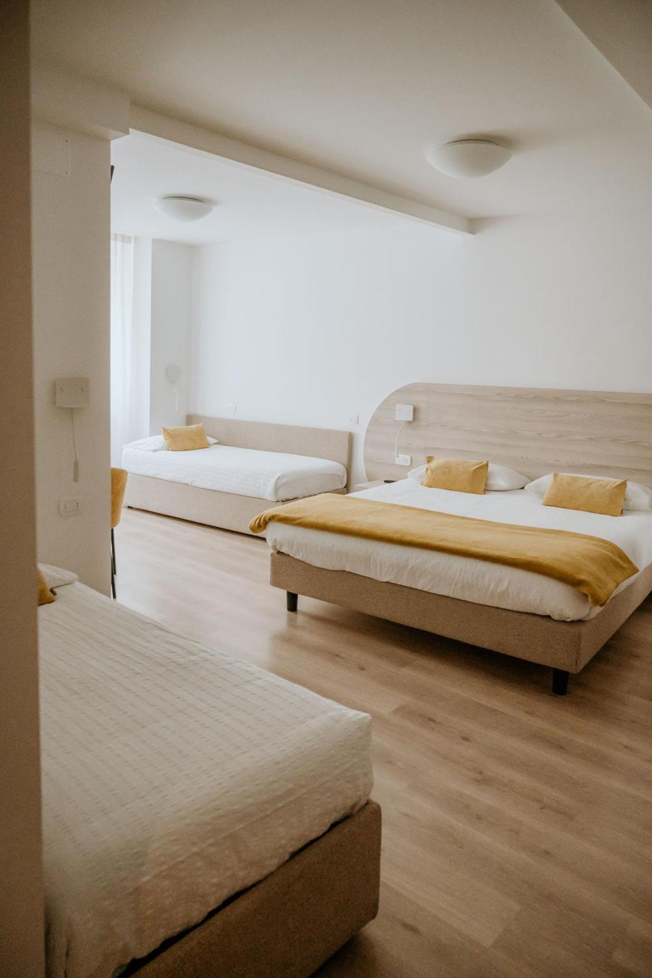 Hotel Venezia Trento Kültér fotó